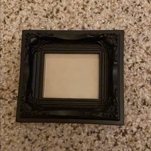 small magnetic picture frame